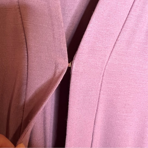 LOGO by Lori Goldstein Cardigan with Ruffle Printed Hem. Size XL - Picture 7 of 9